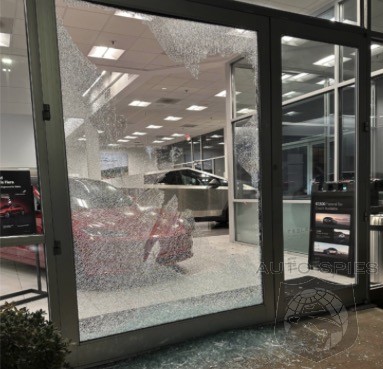 Tesla Stores Under Attack As Musk Tears Through Corruption In Washington